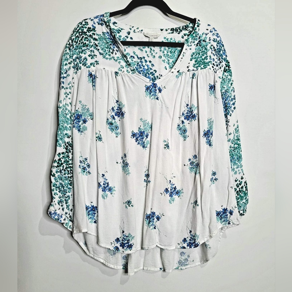 Loose flowing Lucky Brand top